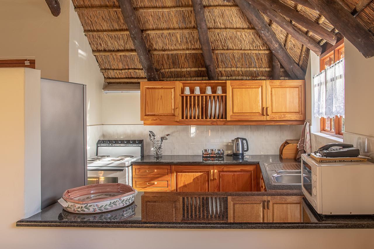 Coral Tree Cottages Harkerville Exterior photo